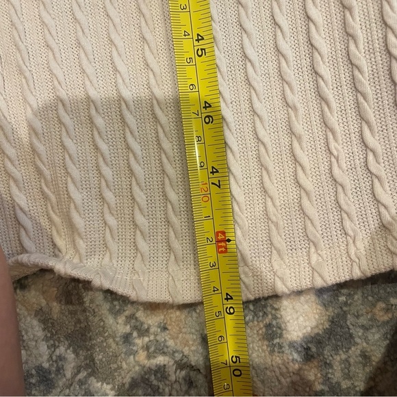 Elegant Cream Knit Women's Bodycon Dress - Picture 3 of 4